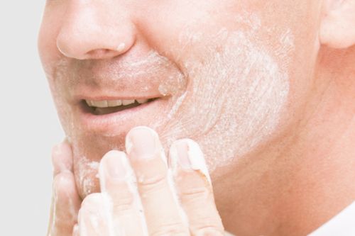 6 erreurs de nettoyage du visage et comment les surmonter